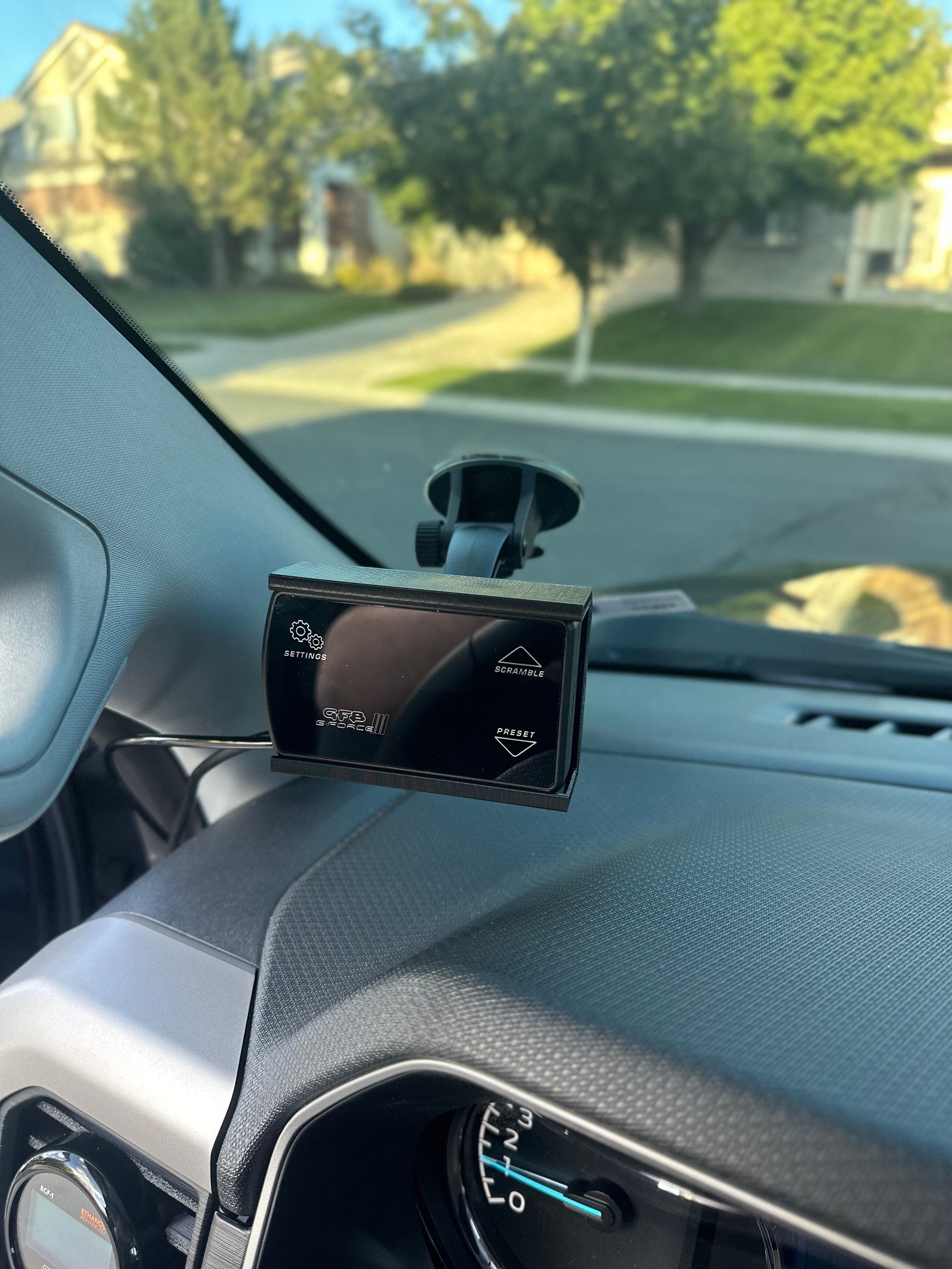 GFB G-Force III windshield mount (Universal)